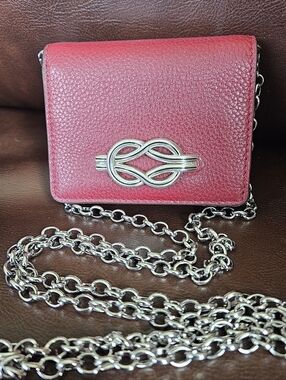 BRIGHTON Interlock Harmony Small Wallet No. T2274C (color: Chilli Pepper)